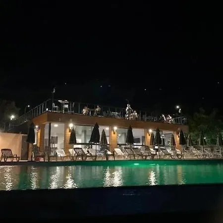 4 Etoiles - Piscine - Ccbfiee Parque de Campismo